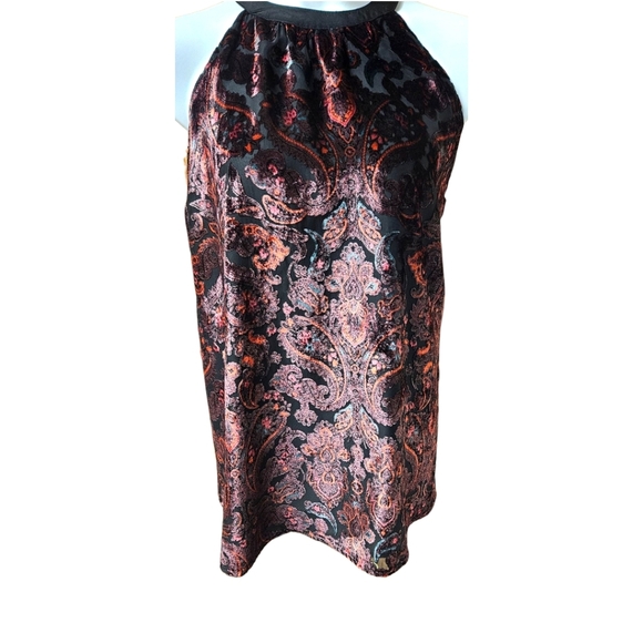 Torrid Velvet Halter -Top Black and Burgundy Paisley Print With Tunic Length 4X - Picture 9 of 16